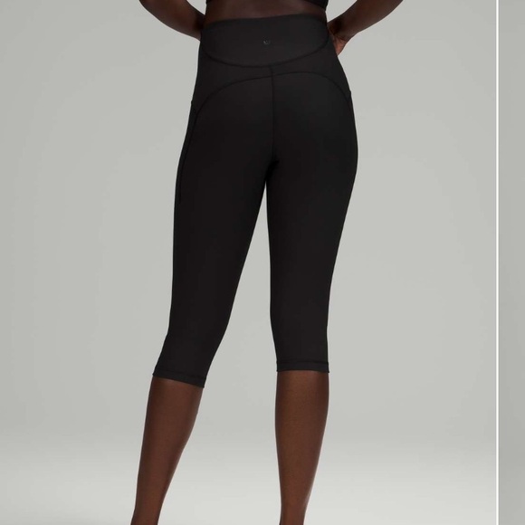 Lululemon Ribbed Contoured High Rise Crop *17" - Picture 2 of 8